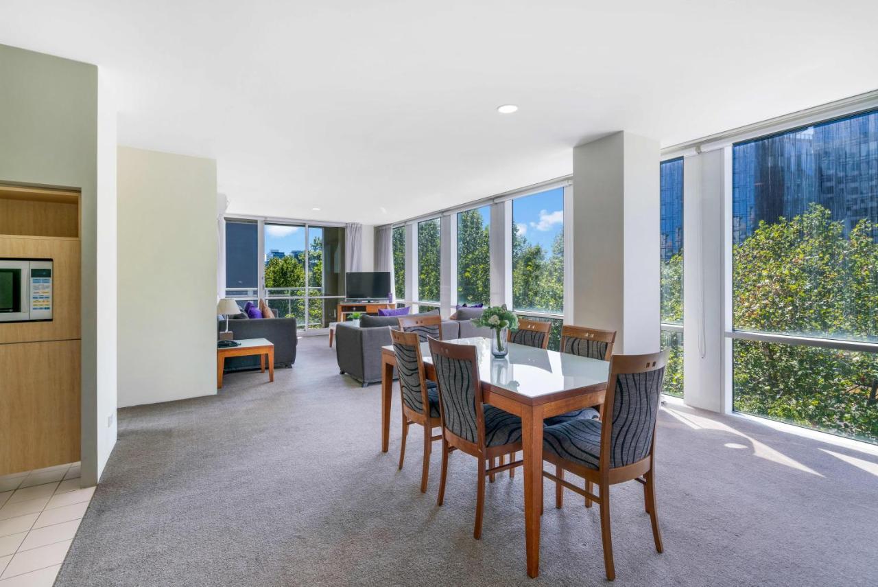 Park Regis Griffin Suites Мелбърн Екстериор снимка
