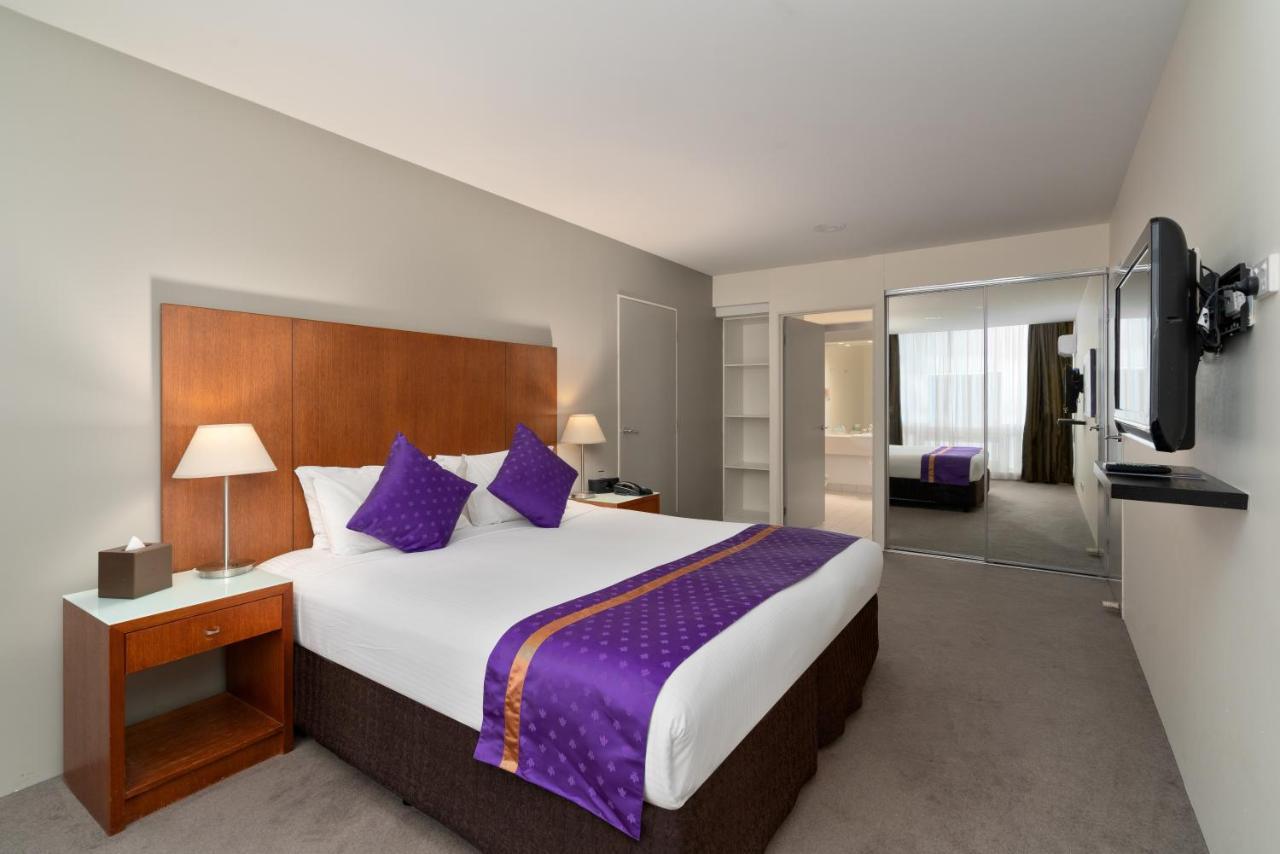 Park Regis Griffin Suites Мелбърн Екстериор снимка