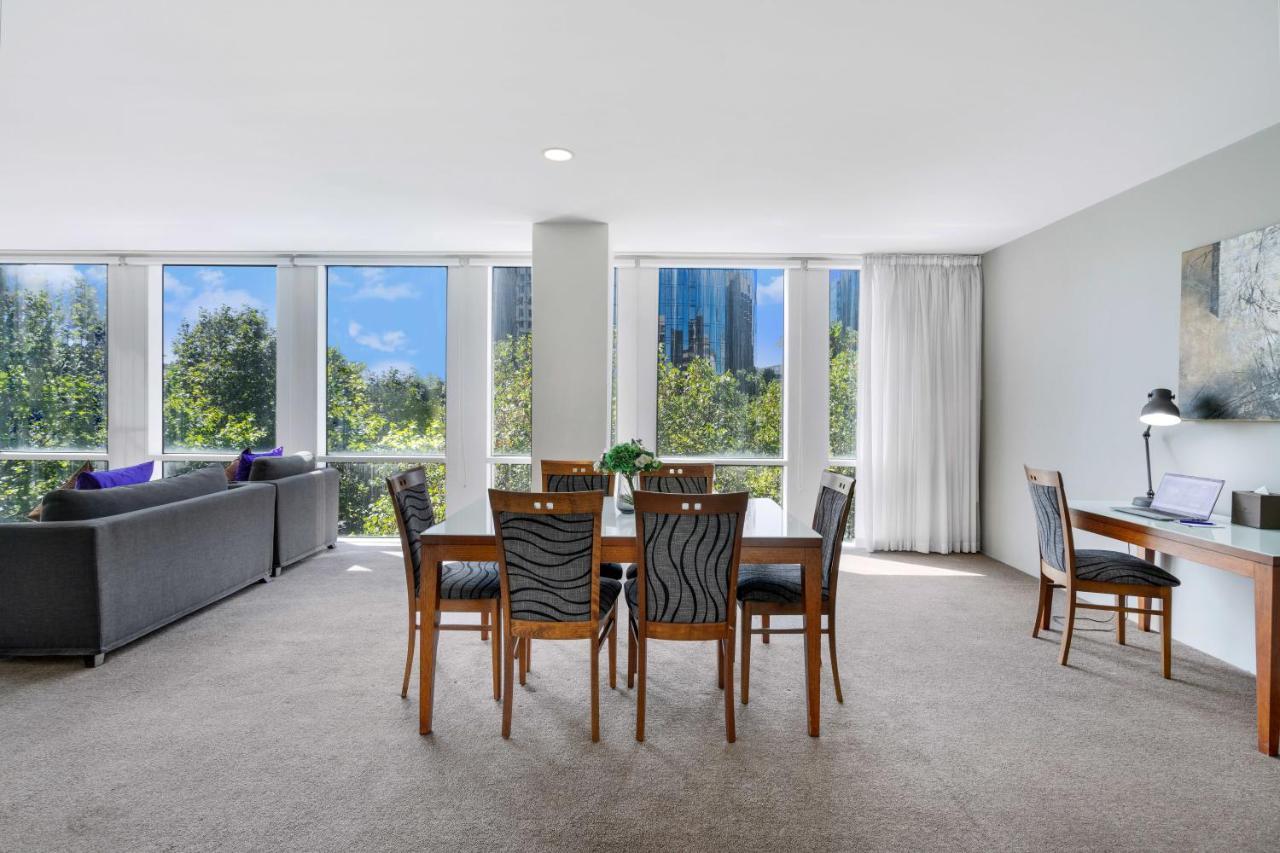 Park Regis Griffin Suites Мелбърн Екстериор снимка